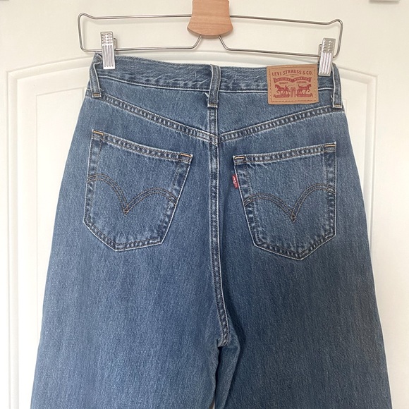 High waisted straight - Picture 2 of 3